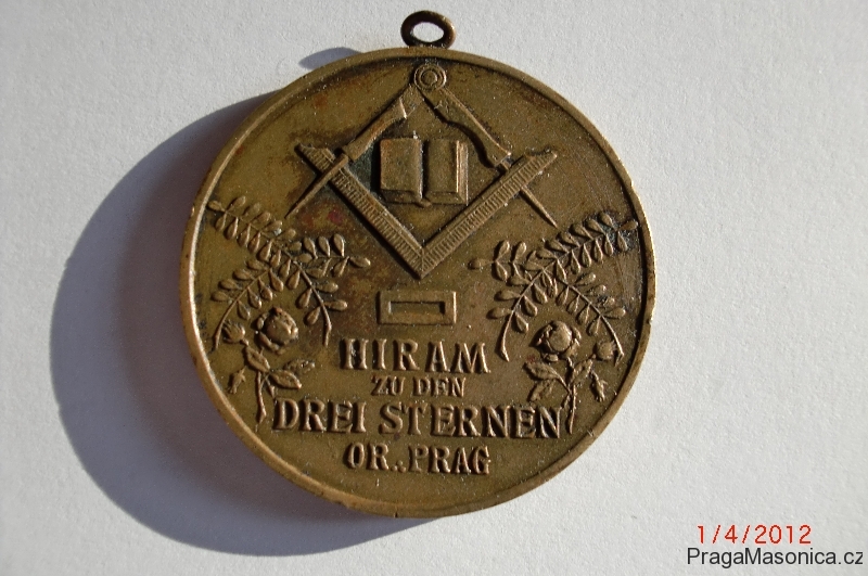 Jewel Hiram Prague av